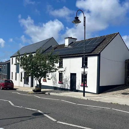 Main Street Holiday home